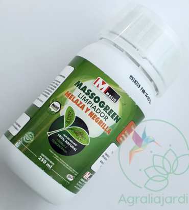 MASSOGREEN  Limpiador de melaza y negrilla 250 ml